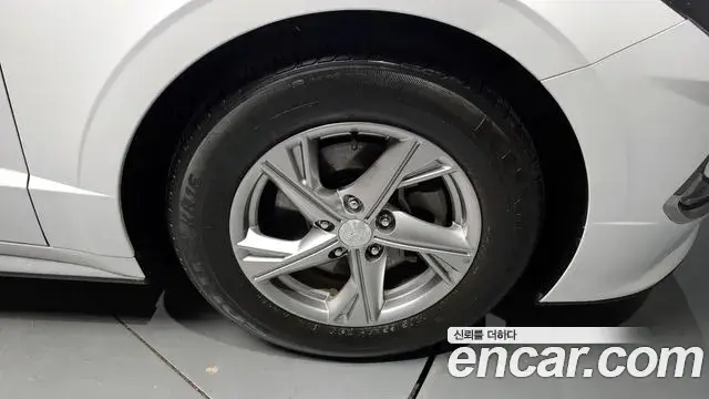 Hyundai Sonata Hybrid 2019 — ფოტო 9/20