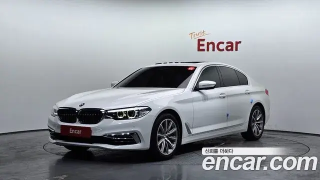BMW 5 Series 2019 — Фото 1/20