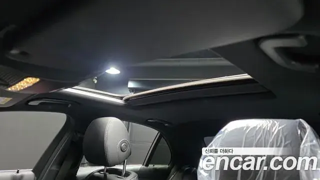 Mercedes-Benz E-Class 2021 — Şəkil 8/20