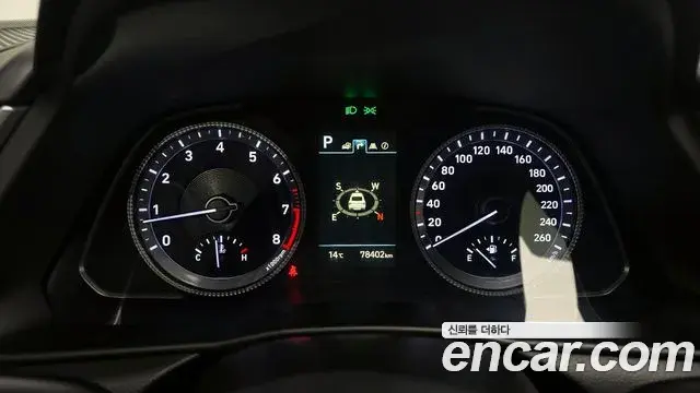 Hyundai Sonata 2022 — Фото 8/20