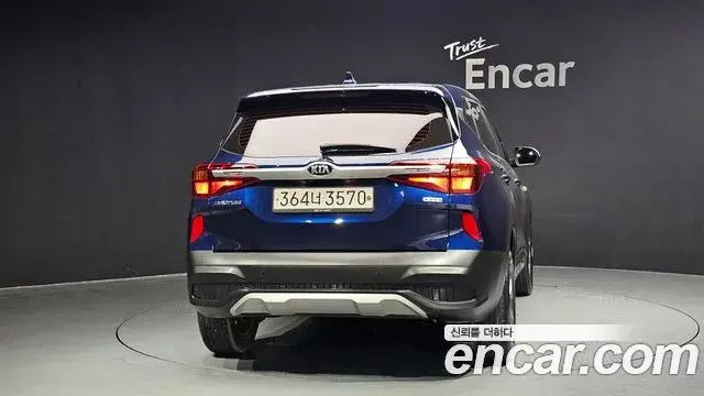 Kia Seltos 2019 — ფოტო 9/20
