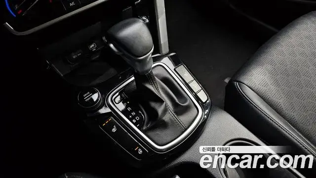 Kia Seltos 2019 — ფოტო 6/20