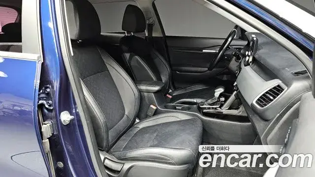 Kia Seltos 2019 — ფოტო 18/20