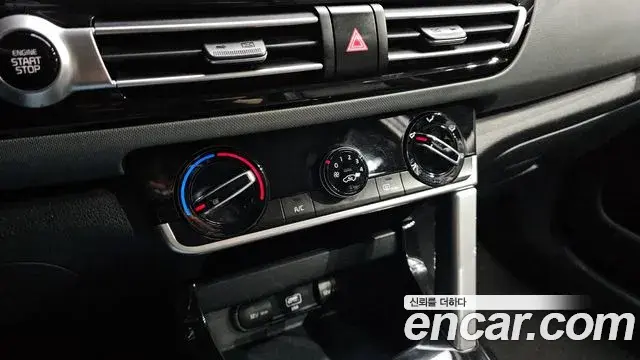 Kia Seltos 2019 — ფოტო 7/20