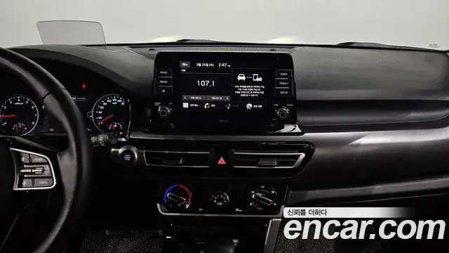 Kia Seltos 2020 — ფოტო 8/20