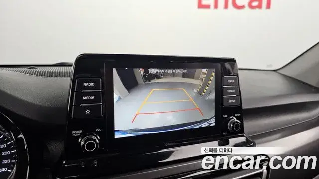 Kia Seltos 2020 — ფოტო 7/20