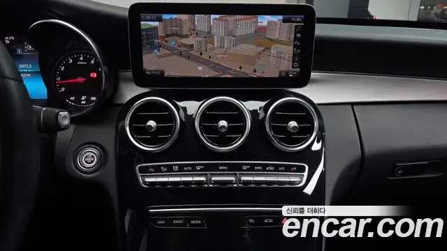 Mercedes-Benz C-Class 2020 — Фото 14/20