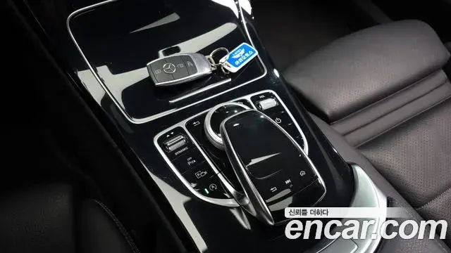 Mercedes-Benz C-Class 2020 — Фото 16/20