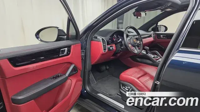 Porsche Cayenne 2021 — Şəkil 6/20