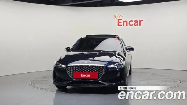 Genesis G70 2018 — Photo 19/20