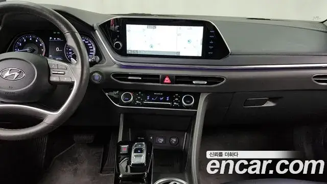 Hyundai Sonata 2021 — Фото 14/20