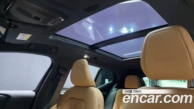 Volvo XC40 2020 — Şəkil 34/40