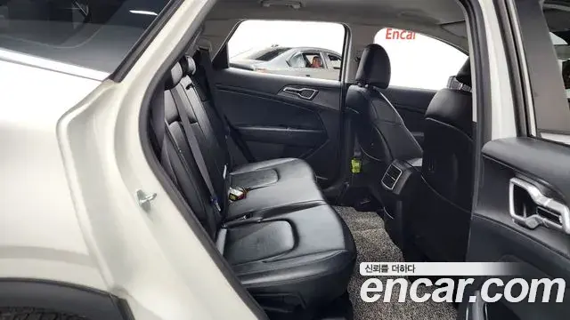Kia Sportage 2022 — Фото 11/20