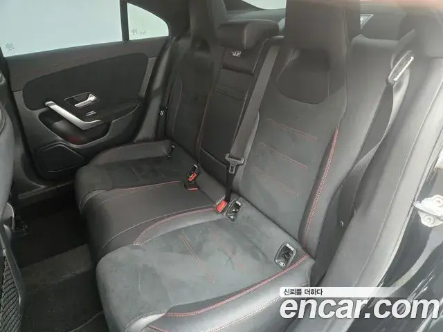 Mercedes-Benz CLA-Class 2022 — Фото 12/20