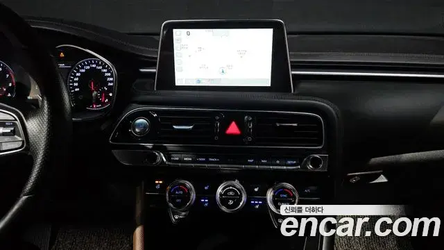 Genesis G70 2018 — Şəkil 11/20