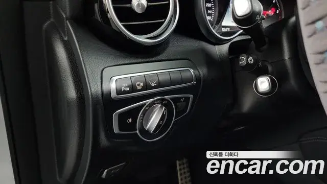 Mercedes-Benz GLC-Class 2018 — Фото 15/20