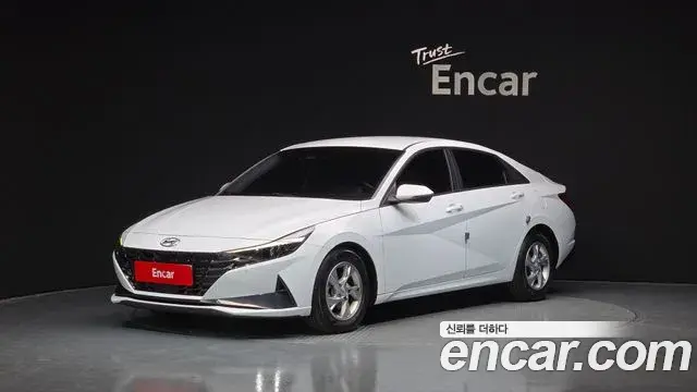 Hyundai The New Avante Hybrid 2021 — Photo 2/20