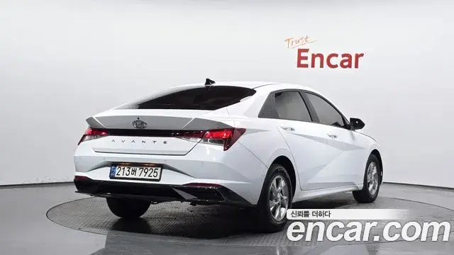 Hyundai The New Avante Hybrid 2021 — Photo 20/20