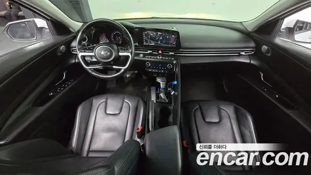 Hyundai The New Avante Hybrid 2021 — Photo 11/20