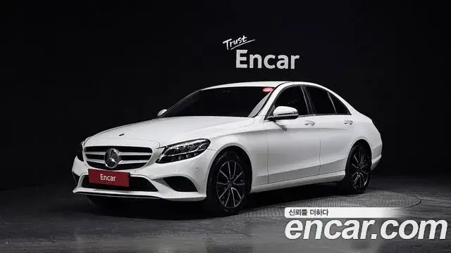 Mercedes-Benz C-Class 2020 — Фото 1/20