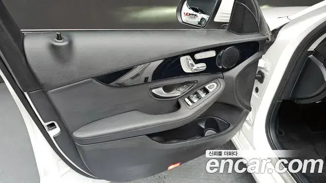 Mercedes-Benz C-Class 2020 — Şəkil 10/31