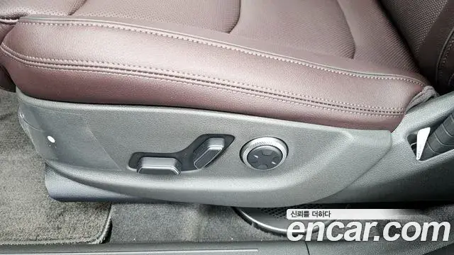 Genesis GV70 2026 — Şəkil 10/38