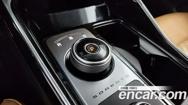 Kia Sorento 2020 — Фото 9/20