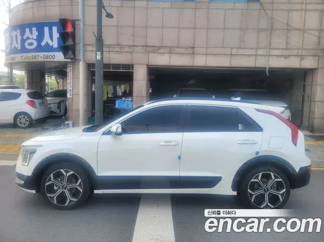 Kia Niro 2022 — Photo 4/20
