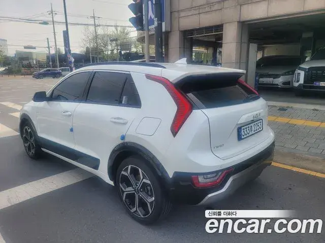 Kia Niro 2022 — Photo 8/20
