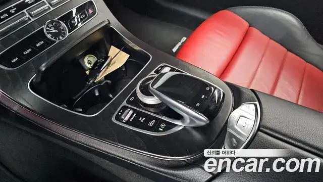 Mercedes-Benz E-Class 2018 — Фото 18/20