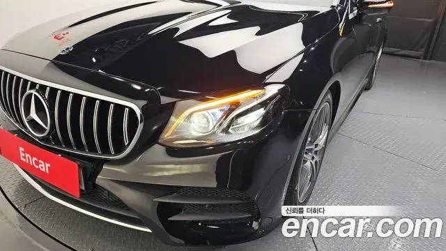 Mercedes-Benz E-Class 2018 — Şəkil 22/32