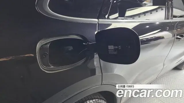 Porsche Cayenne 2021 — ფოტო 8/32