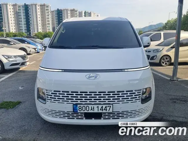 Hyundai Staria 2021 — Photo 9/20