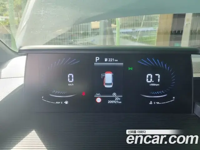 Hyundai Staria 2021 — Photo 11/20