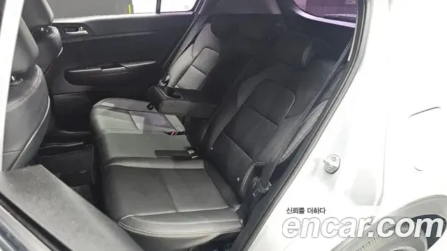 Kia Sportage The Bold 2018 — Photo 11/20