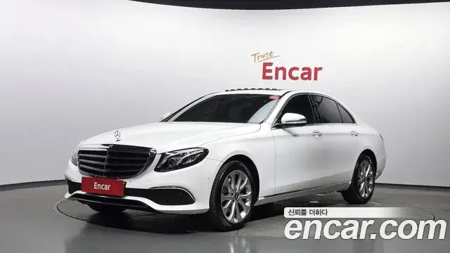 Mercedes-Benz E-Class 2020 — Şəkil 8/20