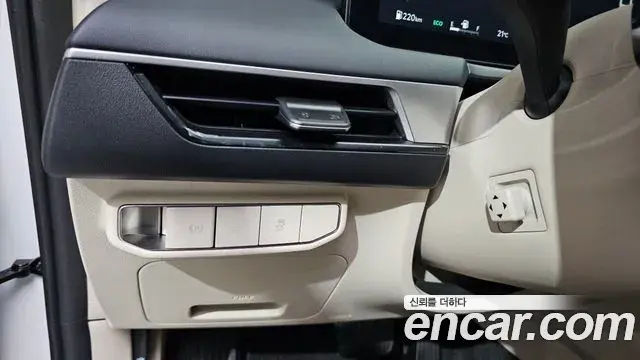 Kia K8 2024 — Şəkil 16/36