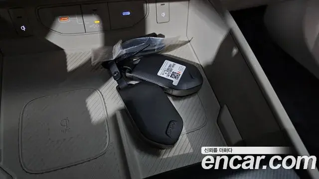 Kia K8 2024 — Şəkil 20/36