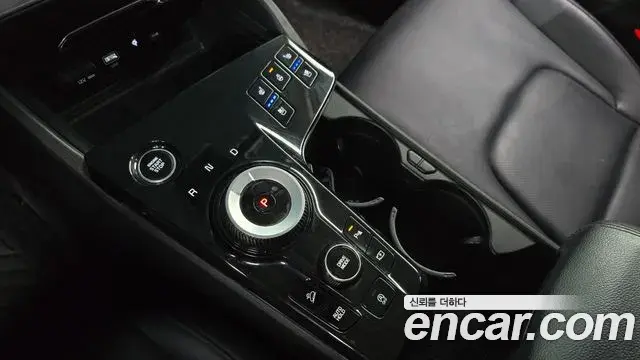 Kia Sportage 2022 — Şəkil 18/20