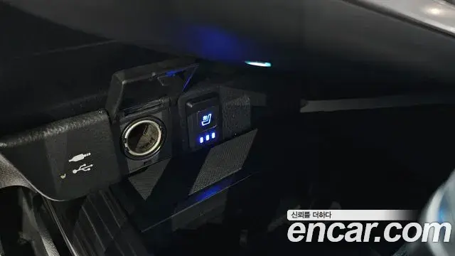 Toyota Camry 2018 — Photo 10/31