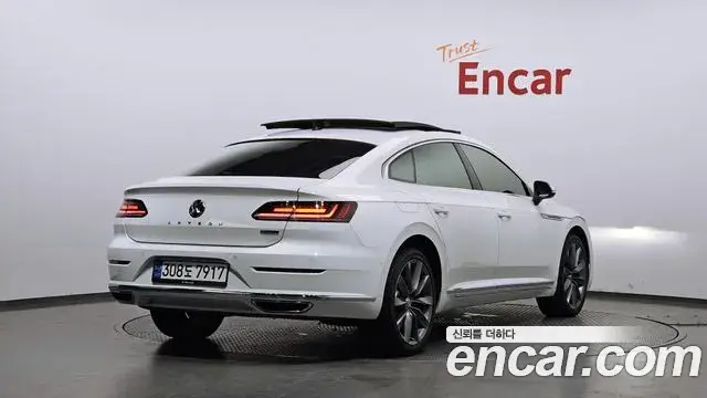 Volkswagen Arteon 2020 — ფოტო 15/20