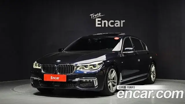 BMW 7 Series 2018 — Photo 9/20
