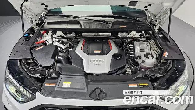 Audi SQ5 2021 — Photo 12/36