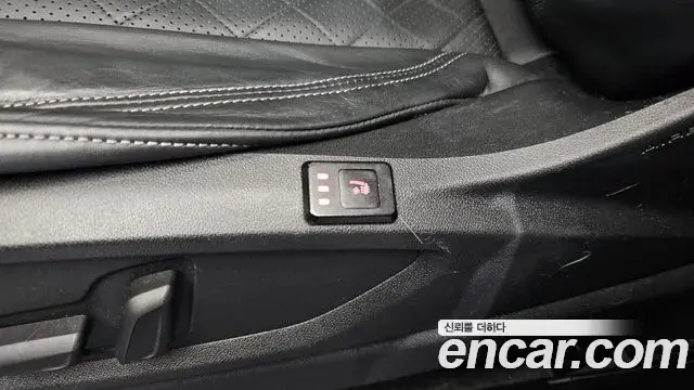 Audi SQ5 2021 — Photo 8/36