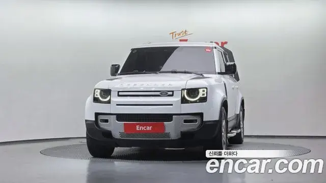 Land Rover Defender 2021 — Şəkil 22/38