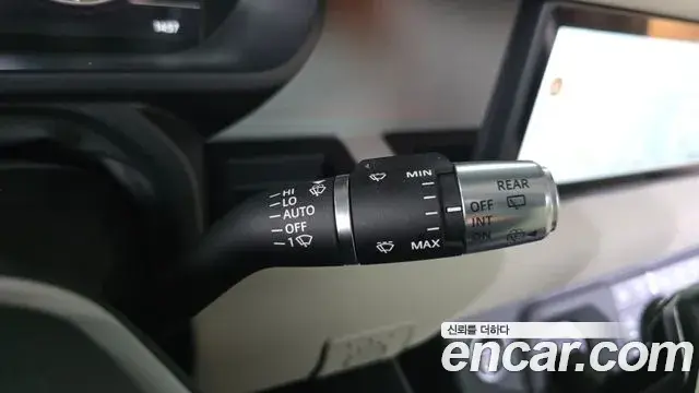 Land Rover Defender 2021 — Şəkil 16/38