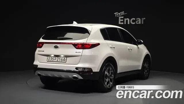 Kia Sportage The Bold 2020 — Фото 2/20