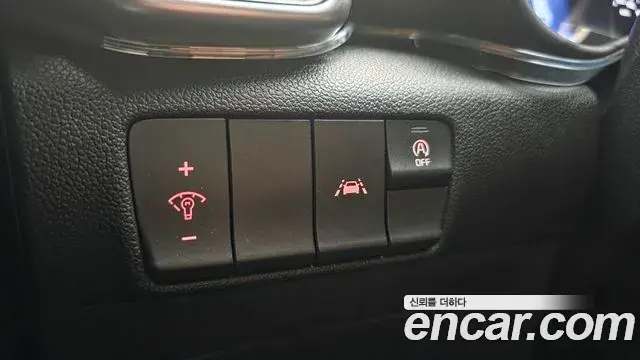 Kia Sportage The Bold 2020 — Photo 10/30