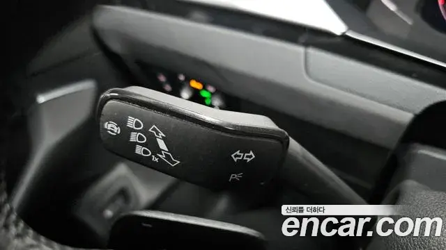 Volkswagen Arteon 2023 — Photo 12/32