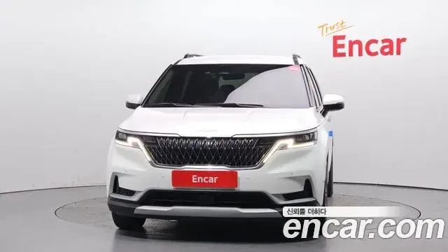 Kia Carnival 2022 — Фото 3/20